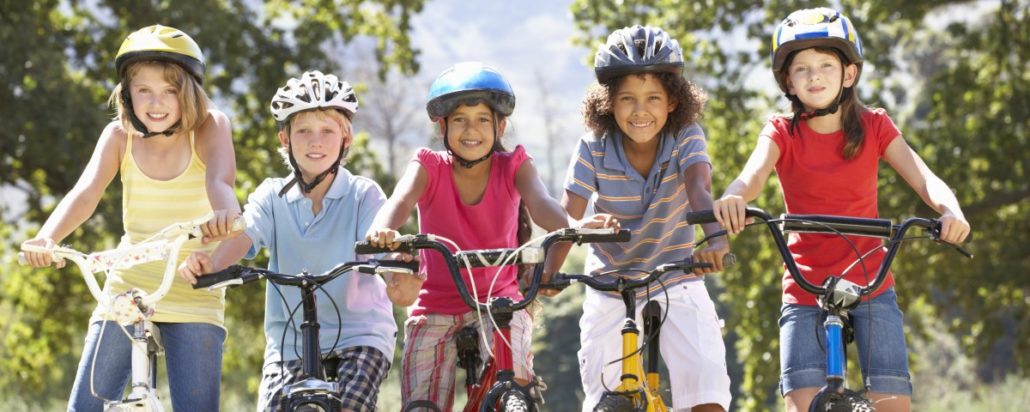 criança bicicleta criança bicicleta